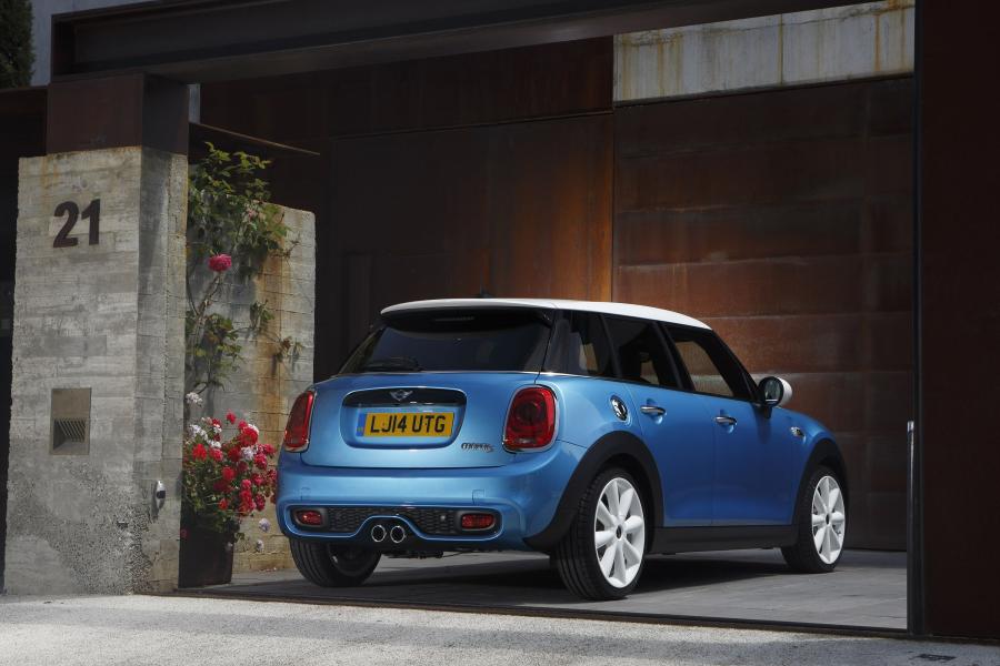  Mini Cooper S 5-Door 2014 года  (фото 41 из 80)